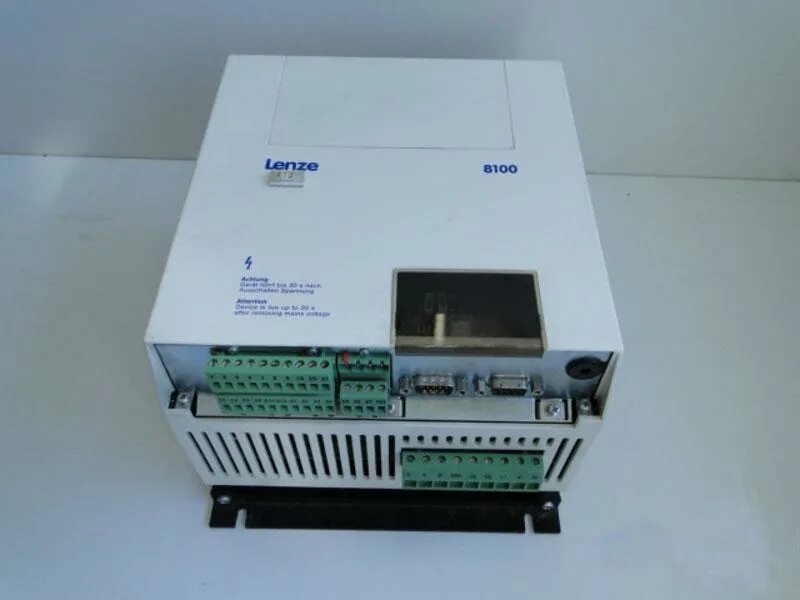 Esmd552l4txa lenze. Частотный привод lenze 8200 vector 4a37 e82ev113 4c200. Lenze инструкция. Lenze ac tech. Lenze global drive control soma.