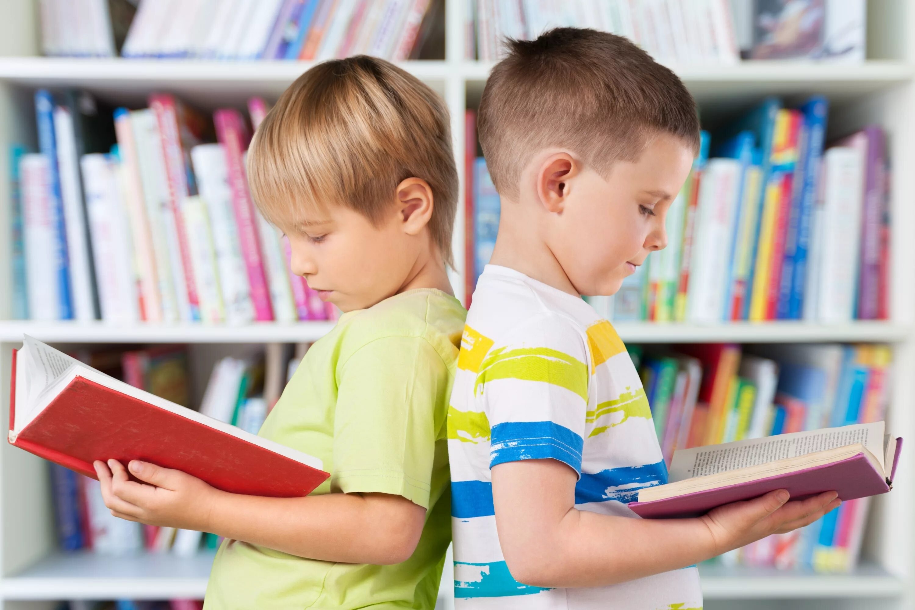 Дети читают детям сайт. Дети читают. Книги для детей. Книги для дошкольников. Чтение для детей.
