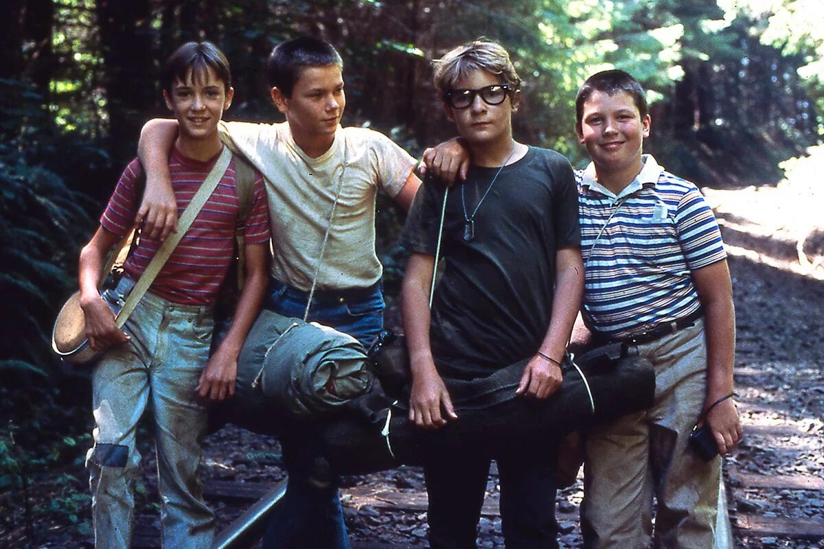 Останься со мной 1986. Stand by me фильм 1986. Ривер Феникс останься со мной. Останься со мной фильм по Стивену Кингу