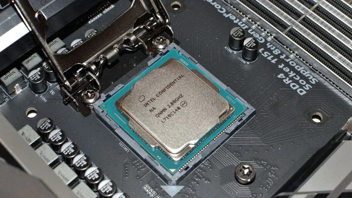 Цикл недорогой компьютер: "MSI" RS482M4 и AMD Sempron 3000+