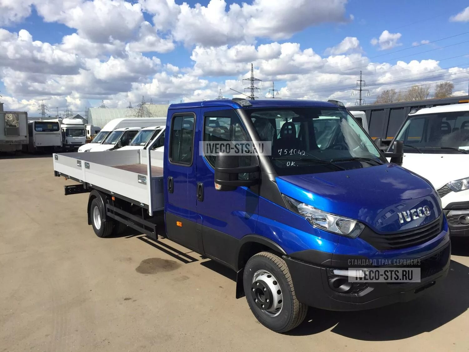 Iveco Daily 50c15 шасси. Iveco Daily 70c15. Iveco Daily 50c15. Iveco Daily 50c15d бортовой.