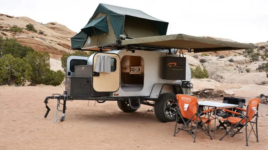 Travel camping. Прицеп смарт кемпер. Travel Camper прицеп. Прицеп-фургон автодом «турист off-Road». Atv Camper.