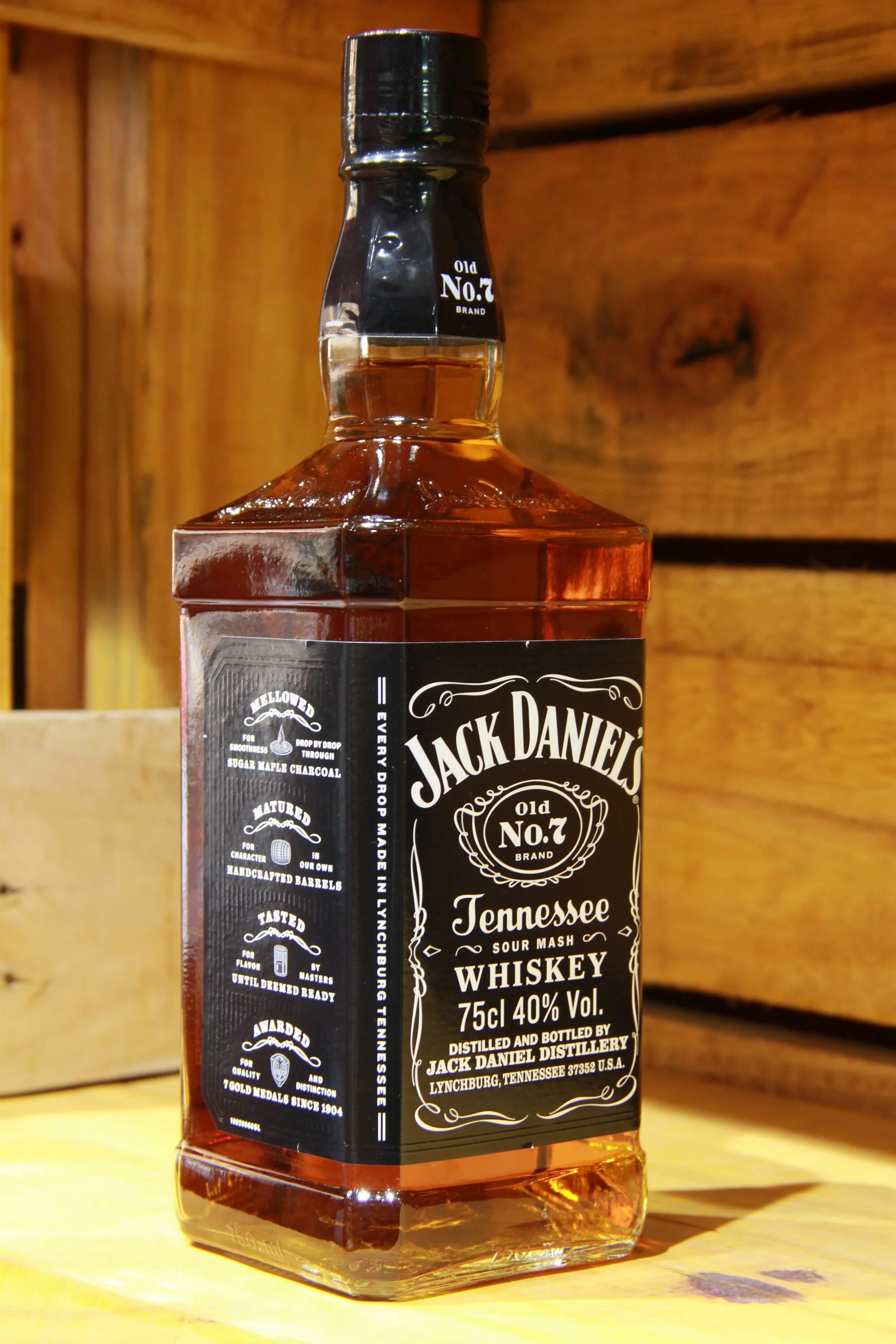 Виски Джек Дэниэлс. Алкоголь виски Джек Дэниэлс. Виски Джек Дэниэлс премиум. Коньяк Джек Даниэль. Коньяк джек