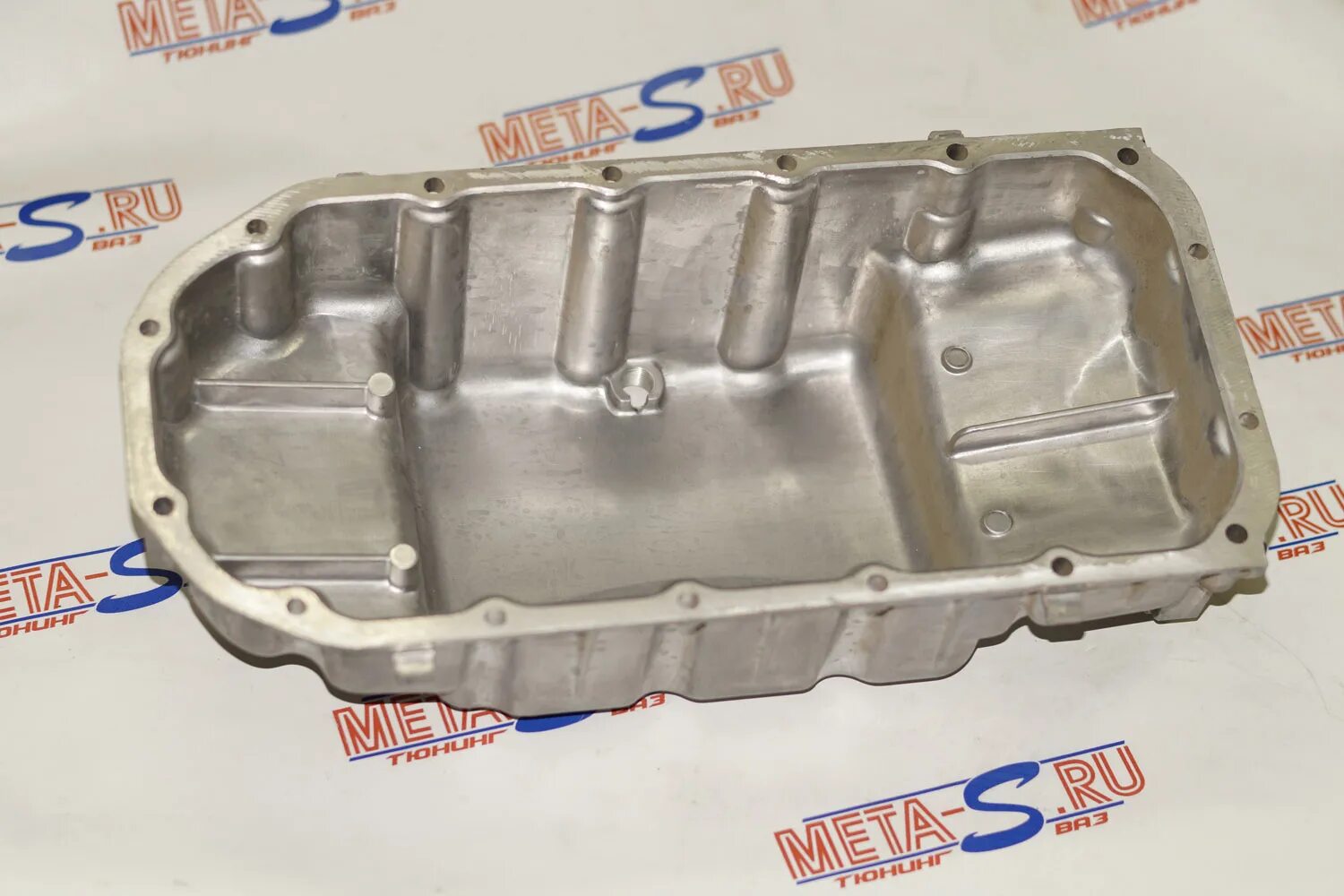 Алюминиевый поддон ваз 2114. Поддон двигателя гранта. Масляный поддон гранта 16. Поддон двигателя гранта. Поддон двс ваз 2190 8 кл.