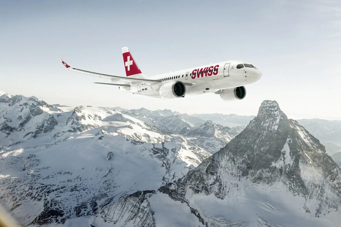 Swiss Air. Swiss International Air lines. Swiss Airlines рейс. Swiss + авиалинии самолеты.