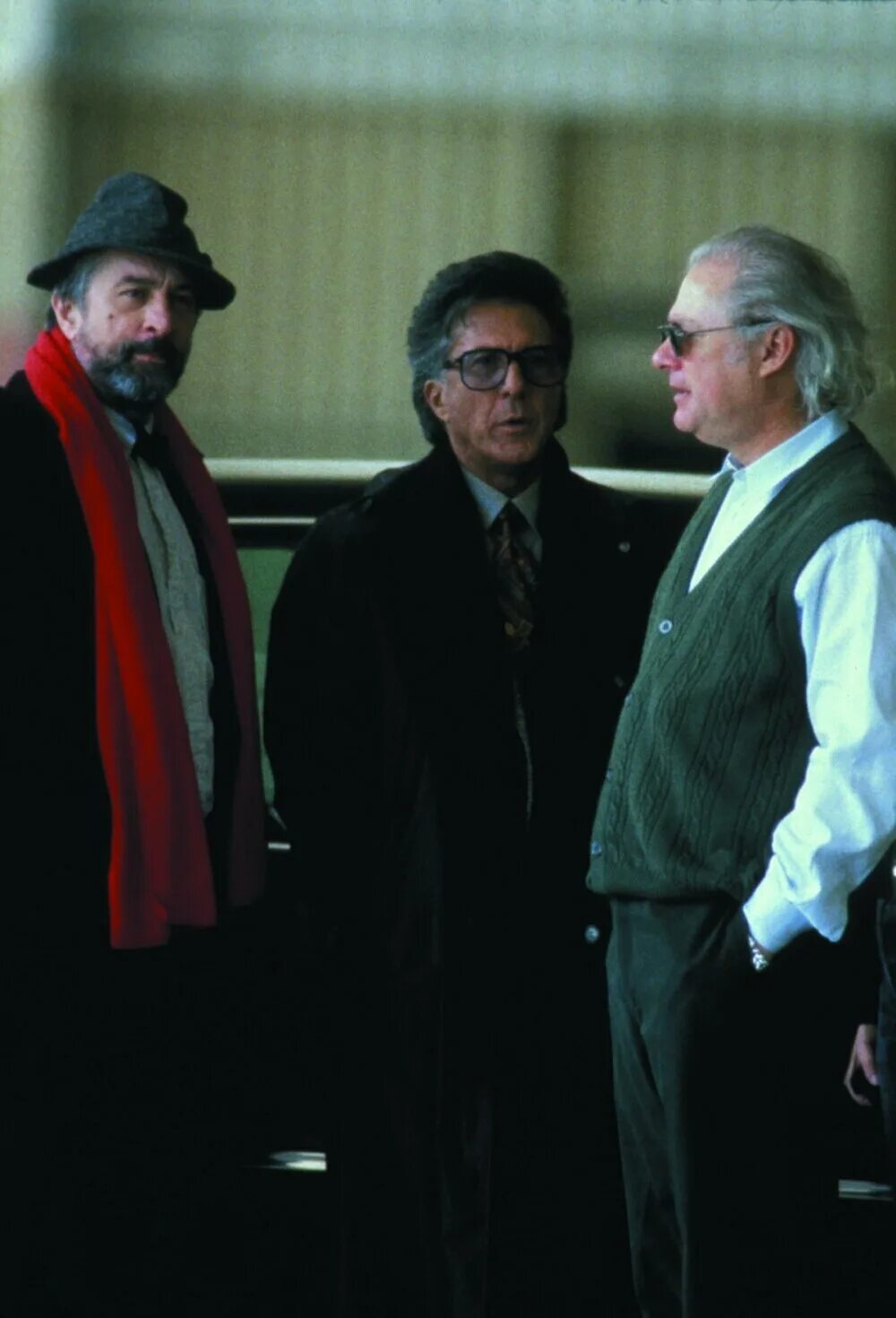 плутовство. плутовство / хвост виляет собакой (1997). плутовство. плутовство. плутовство (wag the dog) 1997.