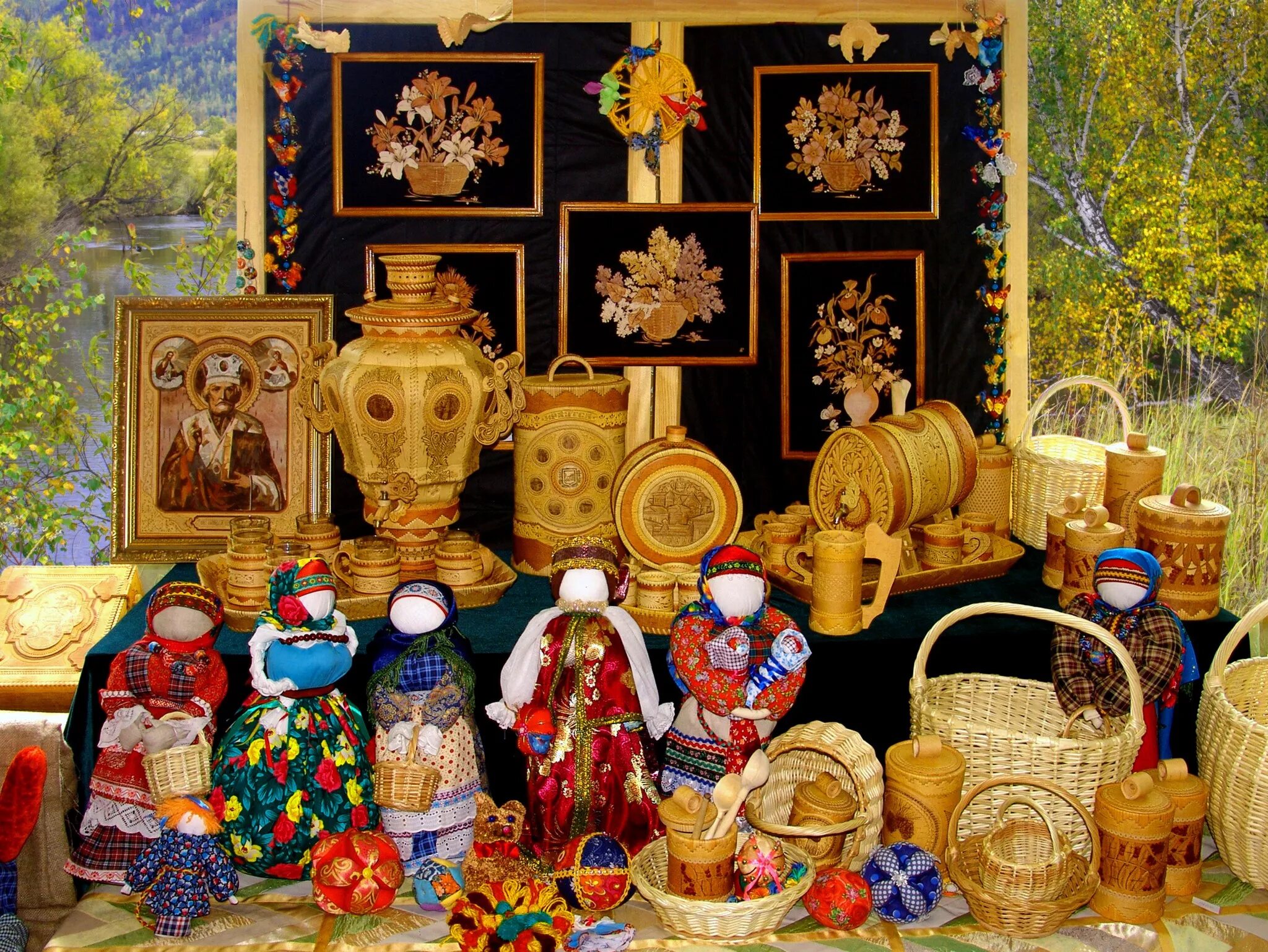 декоративно прикладное творчество. декоративно прикладное искусство. декоративно прикладное творчество. кружок декоративно-прикладного творчества. выставка декоративно-прикладного творчества.