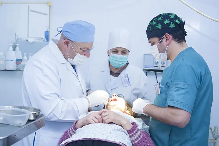 Перхушково больница челюстно-лицевая. Челюстно-лицевая хирургия тула тимирязева. Многопрофильная больница челюстно лицевая хирургия. Одинцовская поликлиника 2 перхушково. Перхушково больница сосудистая хирургия врачи.