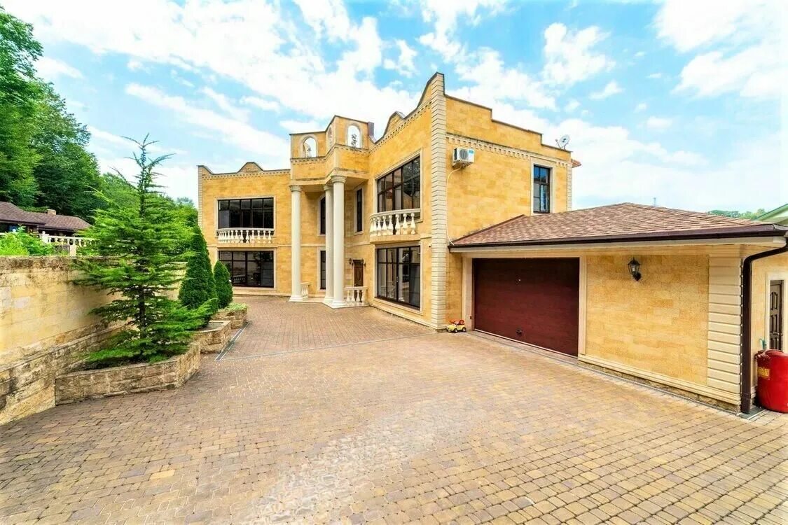 Село орел изумруд. Жк орел изумруд адлер. Адлер село орел-изумруд ул лазурная долина. Село орел изумруд. Орёл-изумруд сочи.