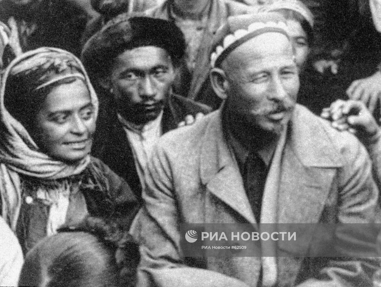 Юлдаш ахунбабаев. Ахунбабаев. судьбы детей юлдаш ахунбабаев. йулдош охунбобоев. усман юсупов руководитель узбекской сср.