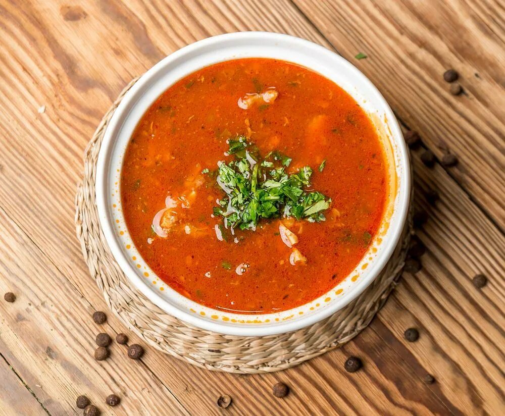 Суп харчо рецепт в мультиварке. Тклапи для харчо. soup kharcho. харчо с томатной пастой. суп харчо ингредиенты.