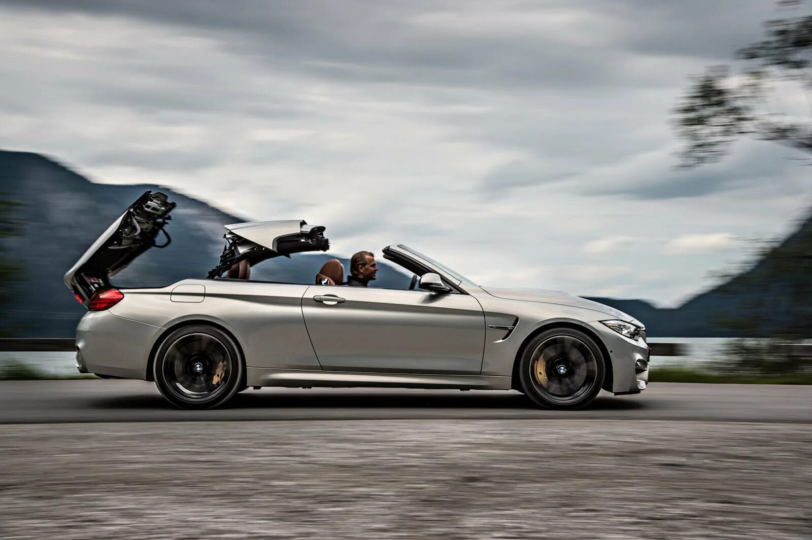 Бмв м4 кабриолет. БМВ m4 Cabriolet. BMW m4 Convertible. BMW m4 кабриолет. MBW m4 кабриолет.