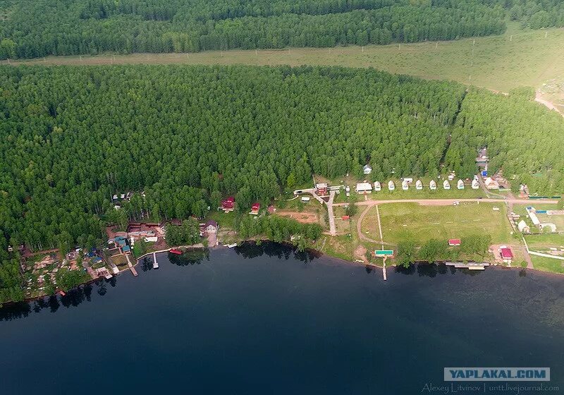 Базы озеро большое. Сартачуль Шарыповский район. Деревня Сартачуль. Озеро Сартачуль Шарыповский район. Озеро большое Шарыповский район базы отдыха.