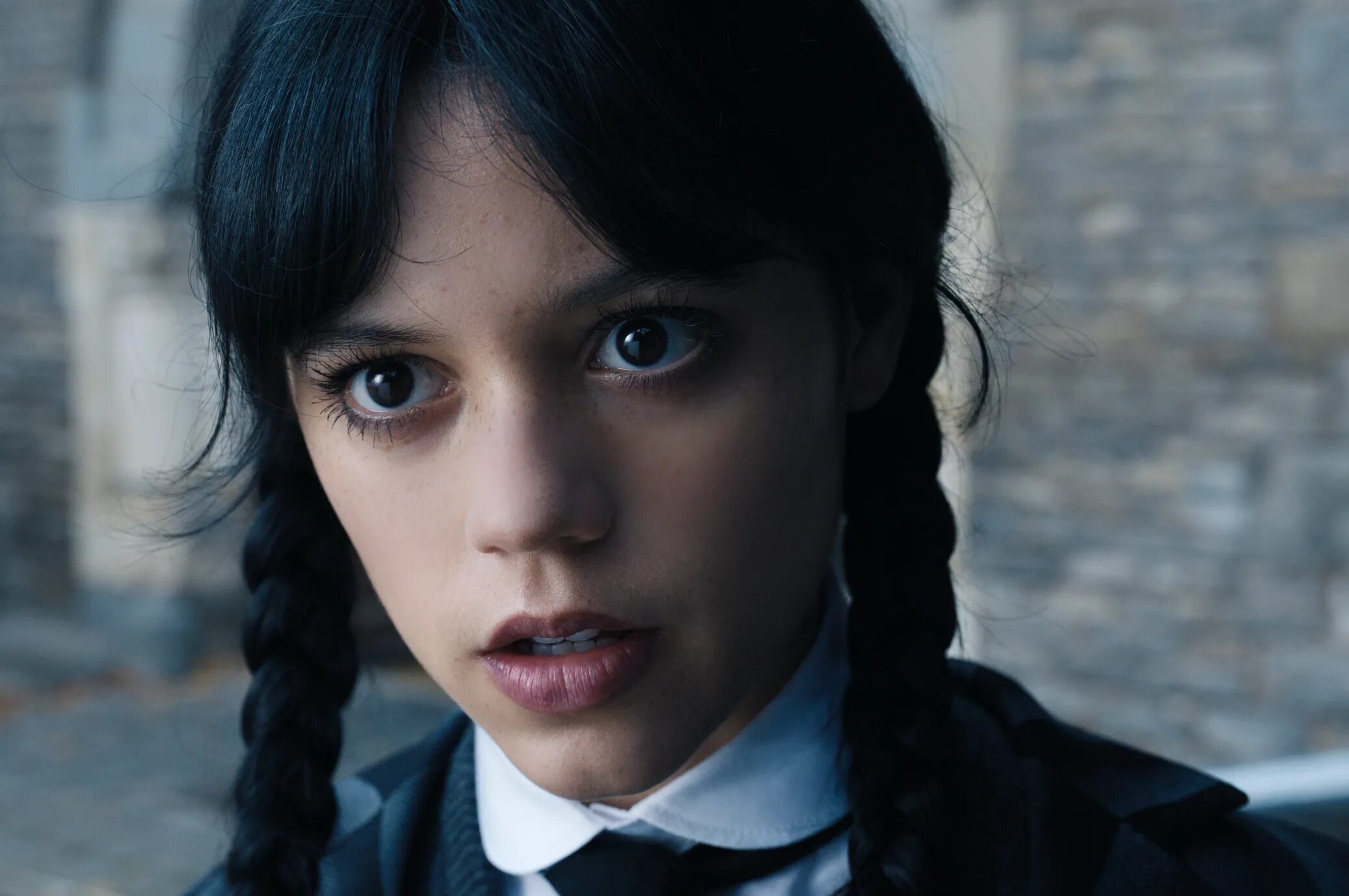 Уэнсдей 2022 энид. Энид синклер уэнсдей. Уэнсдей аддамс 2022. Уэнсдей аддамс нетфликс. Уэнсдей аддамс нетфликс.