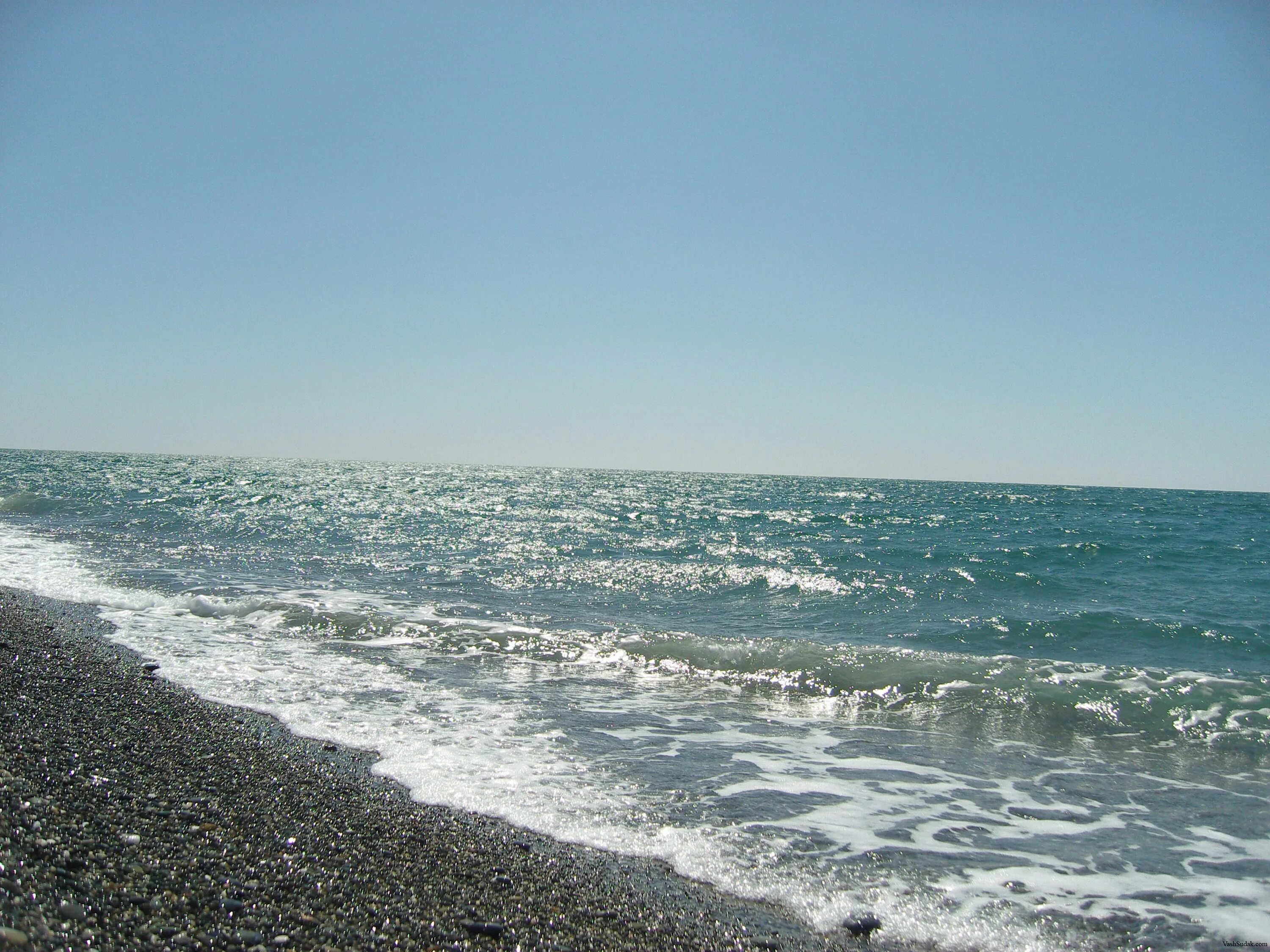 Почему закрыто море. Черное море. Сочи море. Черное море Сочи. Адлер море.