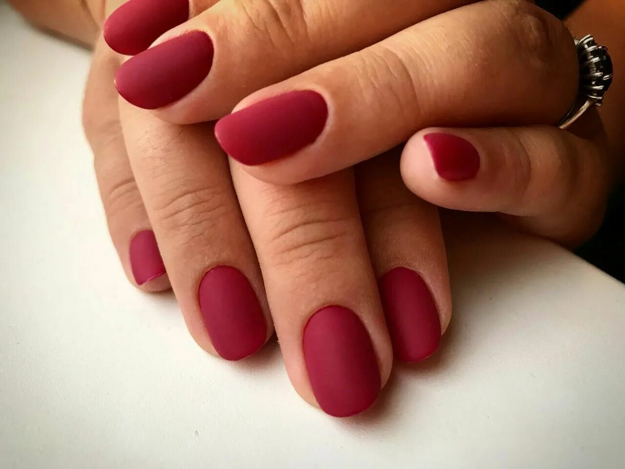 24 Cute Valentines Nails 2022 Inspired - Inspired Beauty Red nails, Christmas na