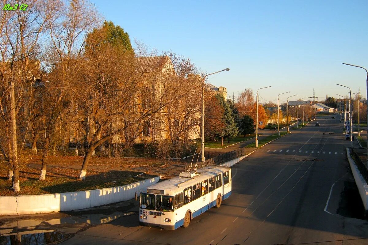 Лисичанск рти. Город лисичанск украина. Лисичанск. Лисичанск квартал ленинского комсомола д 14. Лисичанск сегодня фото.