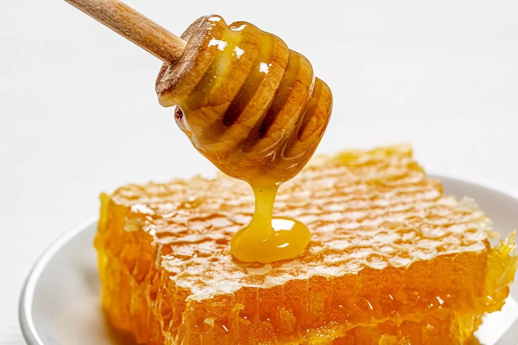 Much honey. Медовый сахар. Ложка для меда. Мед из сахара. Сахарозаменитель жидкий с мёдом.