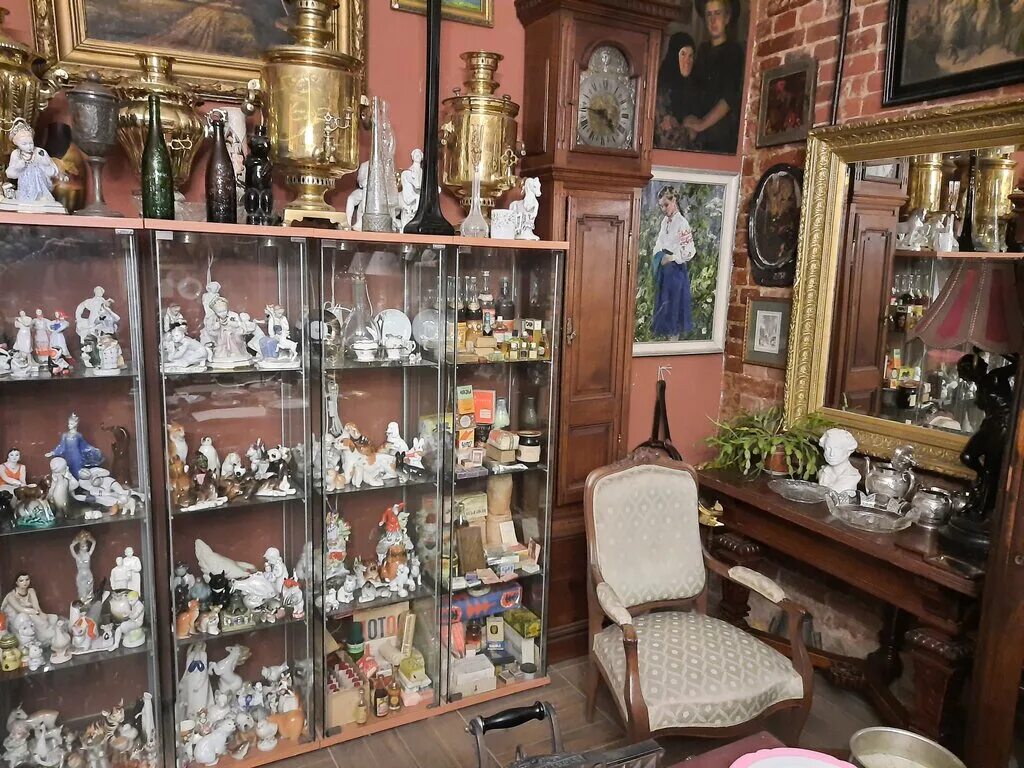 Раритет салон. Антиквариат ярославль. Антикварный салон. Антиквар в новинке ярославль. Антикварные магазины ярославль.