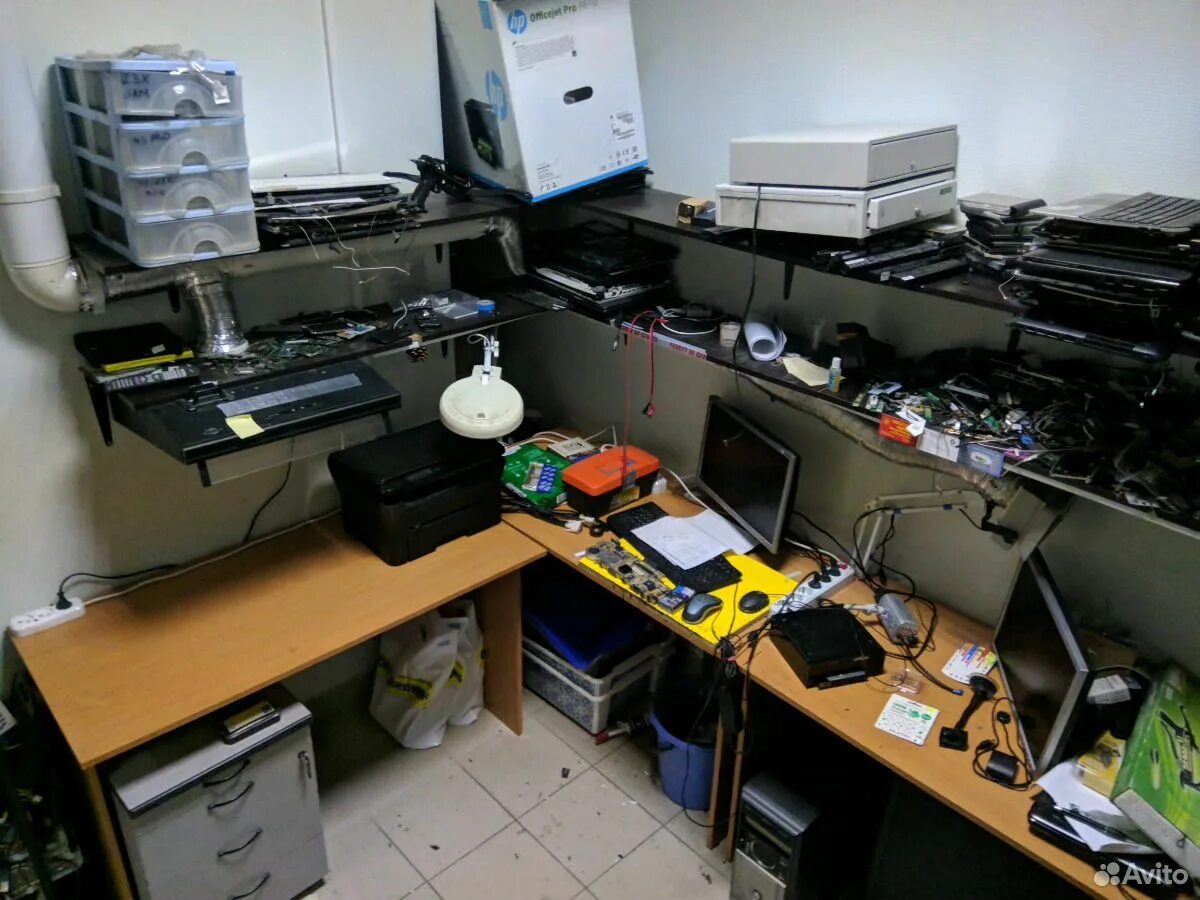 Сервисный центр. Компьютерный центр ремонт. Ремонт компьютеров в москве. Компьютерный сервис. Компьютерный центр ремонт.