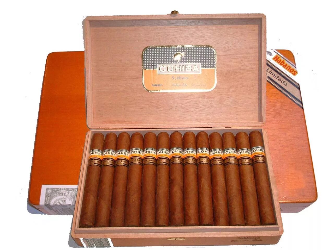 Кубинский сигары спб. Cohiba Edition Limited сигары. Сигариллы Cohiba Limited Edition. Cohiba Sublimes Limited Edition 2004. Сигары Коиба Пирамидес.