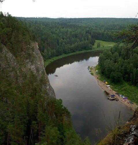 Есть ли река угрюм. Река чусовая угрюм река. деревня подволочная на угрюм реке.