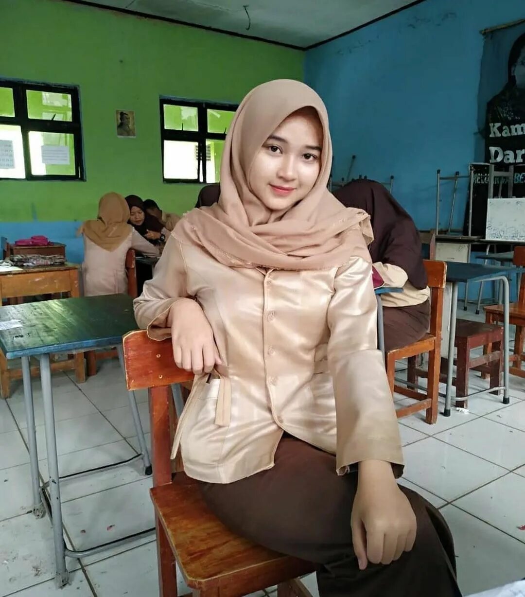 Anak pelajar. Anak sma hot хиджаб. Jilbab SD 2020.