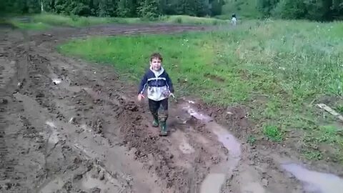 Песня падали в грязь