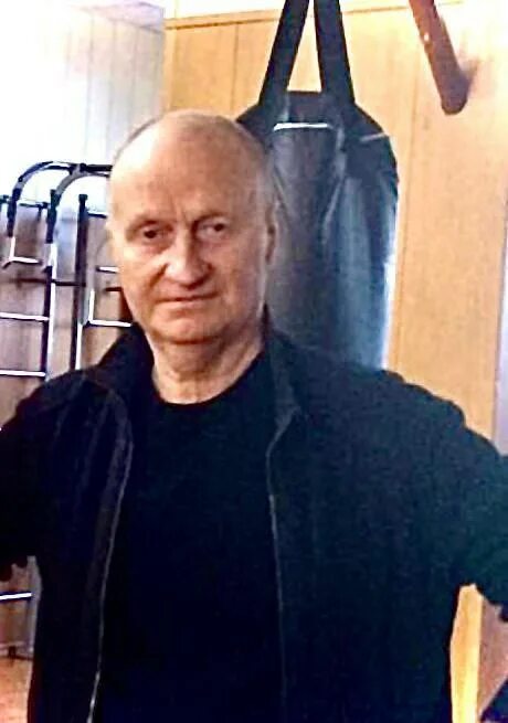 Усы зызина телеграмм. Зызин рязань журналист. Усы зызина рязань. Усы зызина телеграм. Усы зызина рязань.