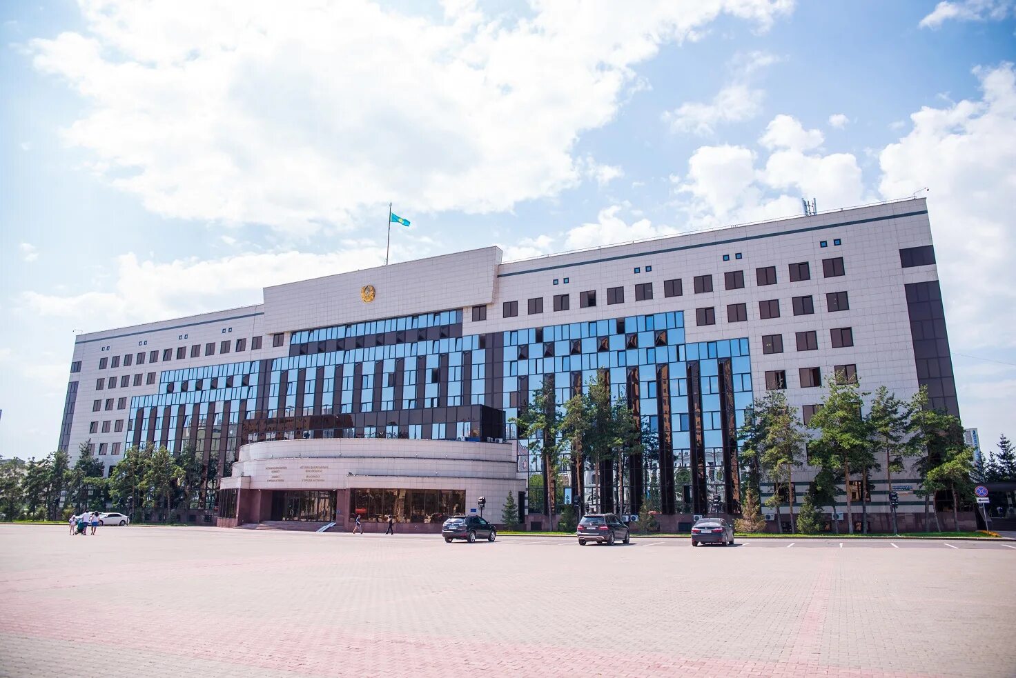 Акимат Нурсултан. Городской акимат Астаны. Акимат в Казахстане это. Городской акимат Алматы. Астана государственные учреждения