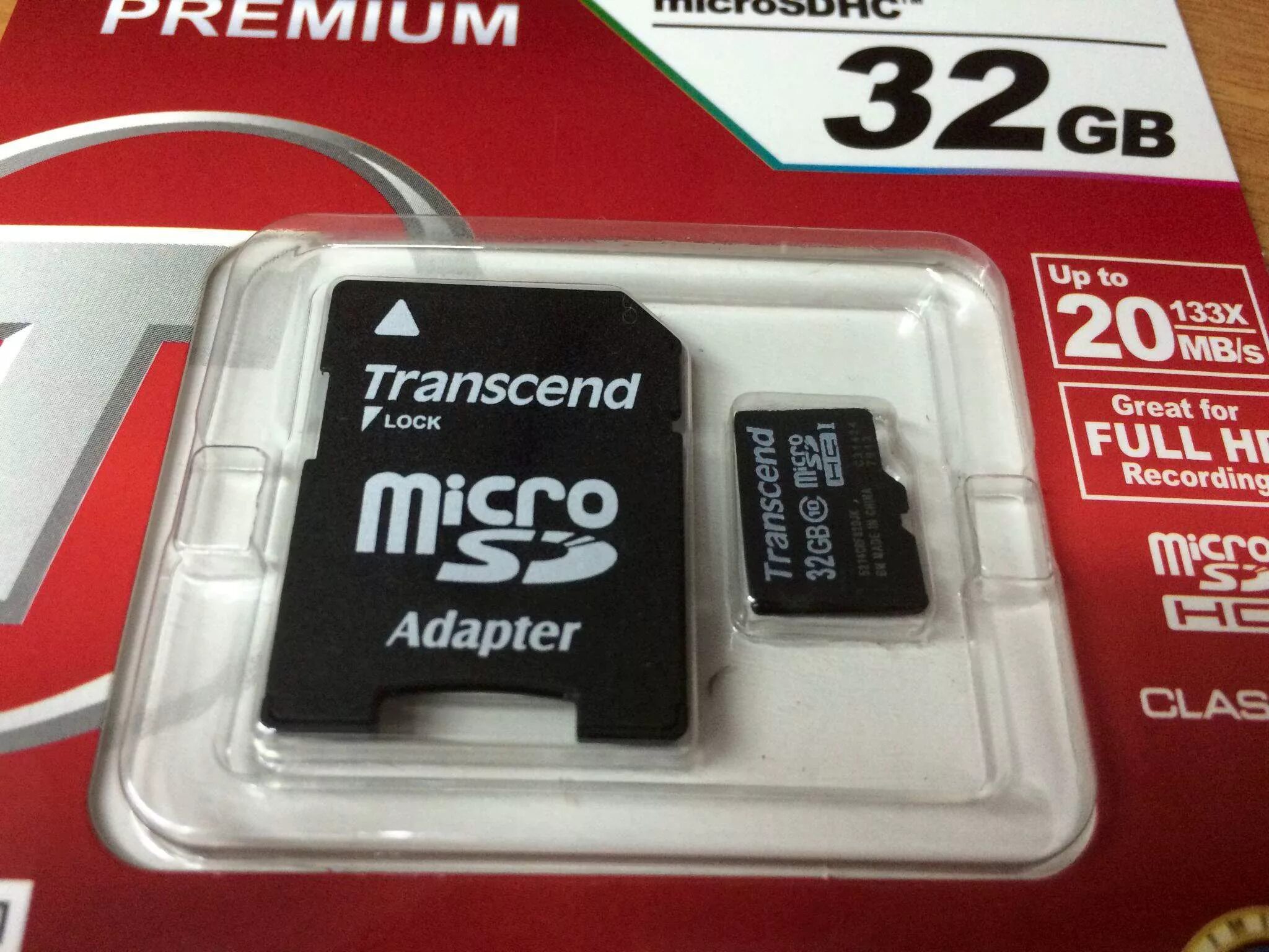 Флешка для видеорегистратора. MICROSD для видеорегистратора. Флеш карта для видеорегистратора. Флешка для зеркала видеорегистратора.