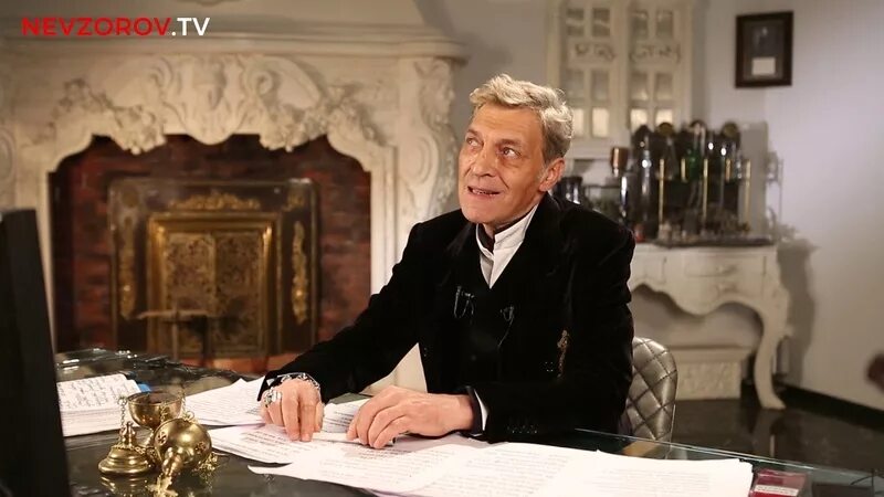 Александров невзоров видео. Невзоров Режиссер. Ефремов и Невзоров. Невзоров происхождение личности и интеллекта человека.