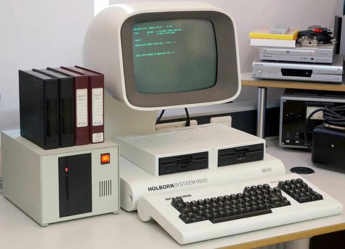 Компьютер 70-х. Компьютер 1970. Персональные компьютеры 70-х. Персональный компьютер 1970.