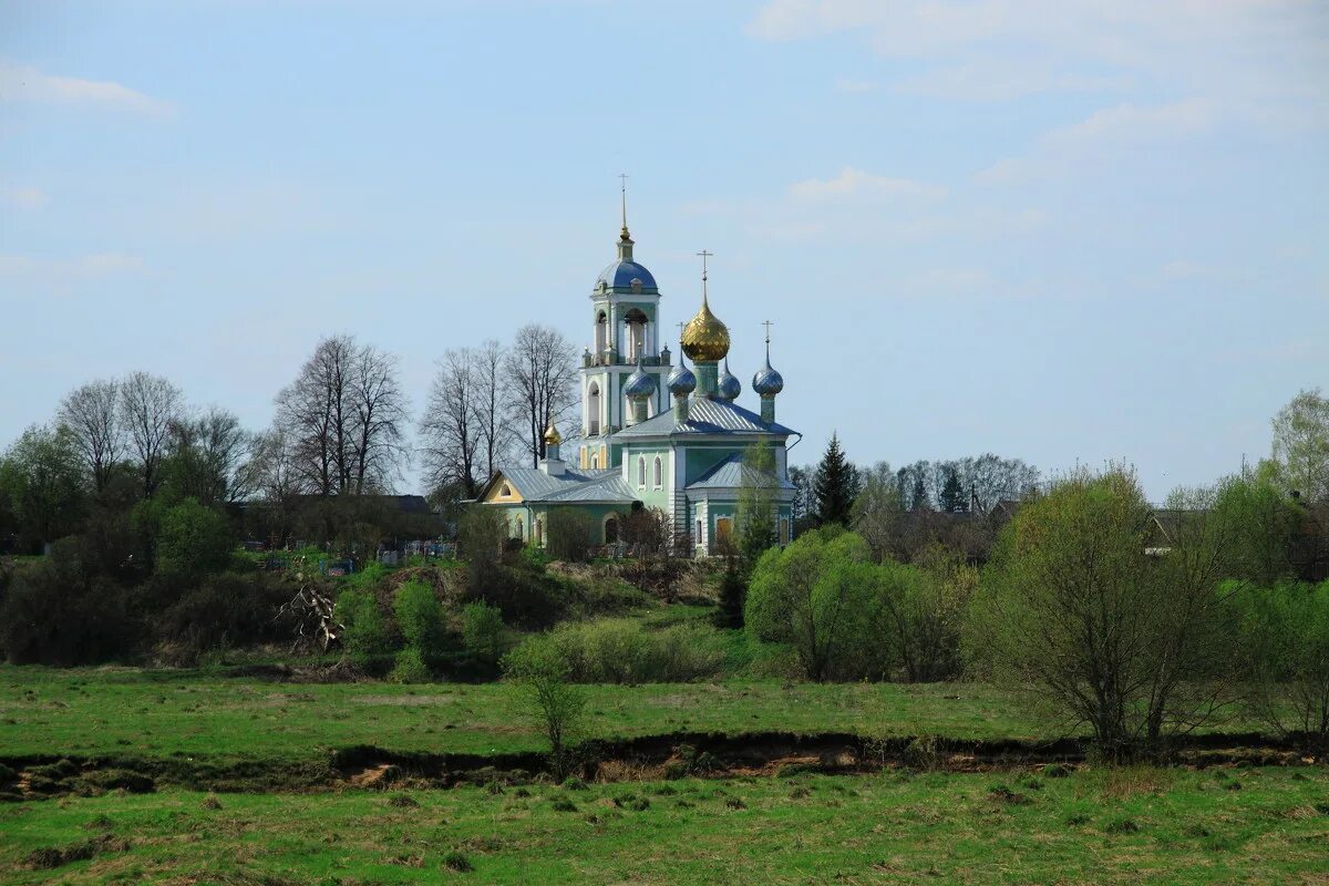 Церкви ростовского района ярославской области. Деболовское Церковь Сергия Радонежского. Село Деболовское Ростовский район Ярославская область. Церковь Сергия Радонежского Ярославской области. Сергиевская Церковь с. Деболовское Ярославская область.