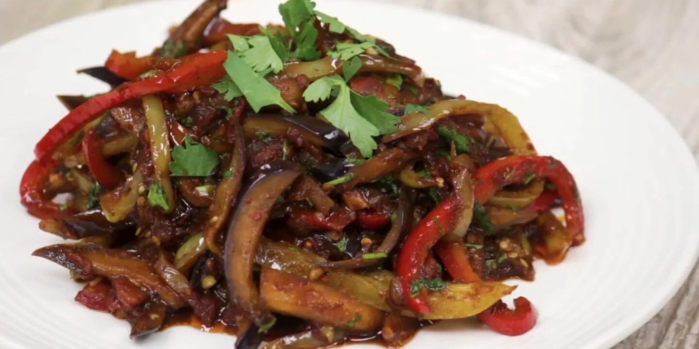 Салат из синеньких на зиму. Хе из баклажан на зиму. Кади хе. Баклажаны хе по-корейски. Баклажаны кади хе.