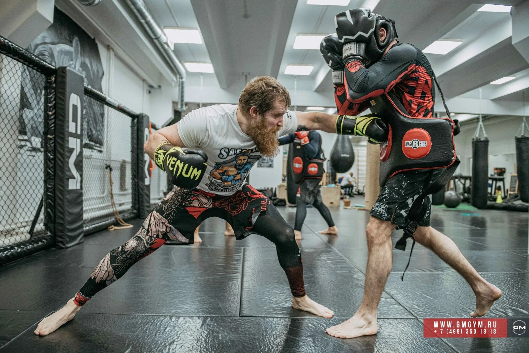 Тренировка по единоборствам. Тренер mma. Тренер мма15 михаил яновский. Удовиченков андрей мма. Тренер сборной россии по мма.