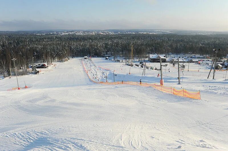 охта парк лыжная трасса. горка в охта парке спб. охта парк горки. туутари парк подъемники. охта парк спб горнолыжка.
