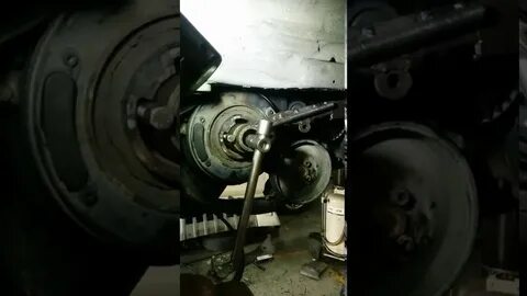 Сорвало болт коленвала