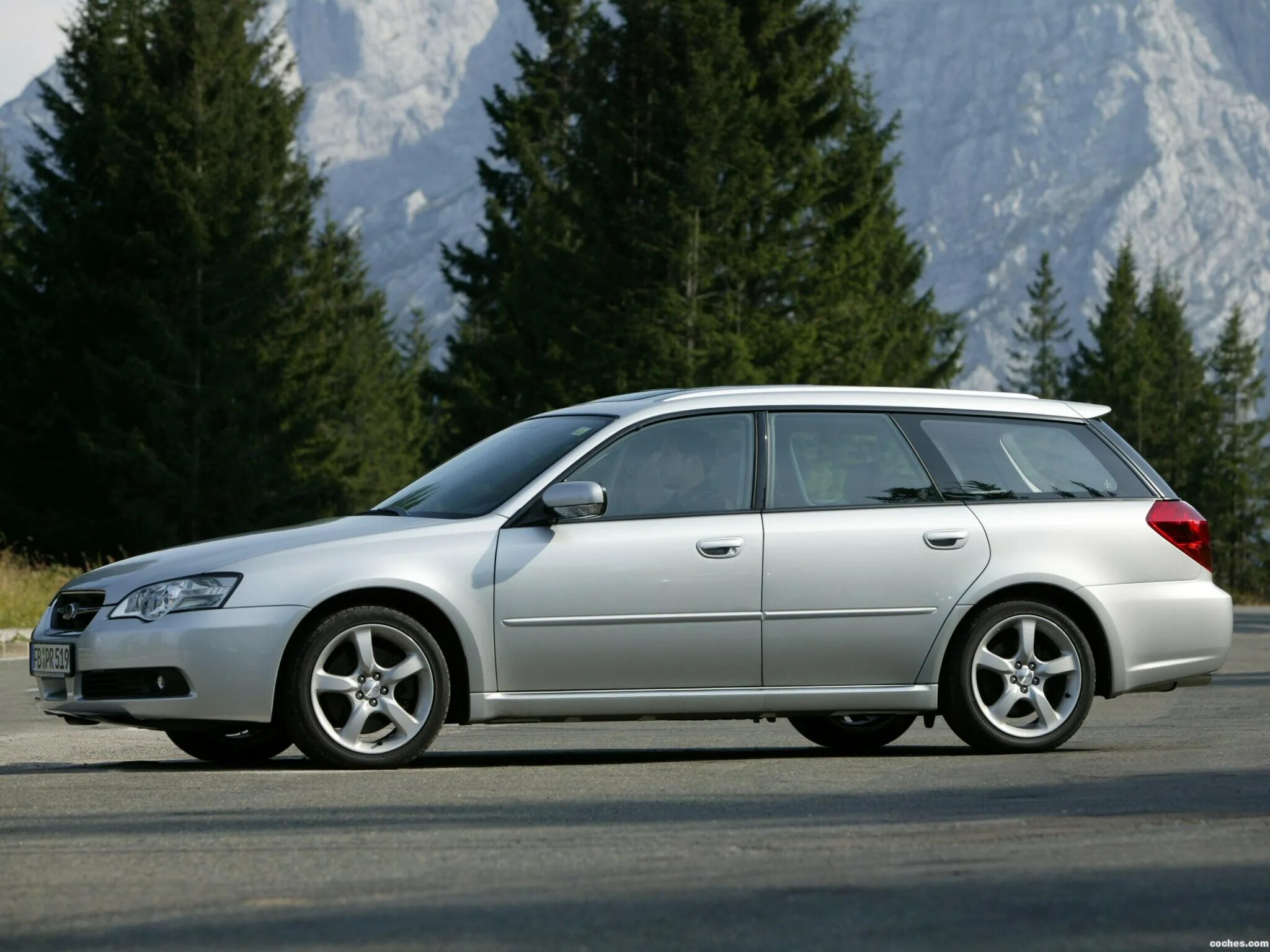 Subaru legacy 2003. Субару Легаси. Subaru Legacy 2003 универсал. Субару Легаси 2003 универсал 2.5. Субару Легаси 2005 универсал.