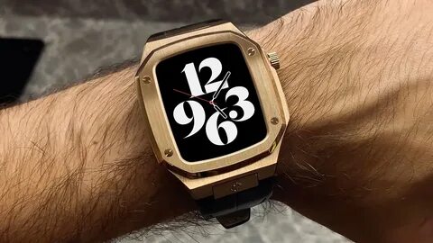 Gold aluminium case apple watch