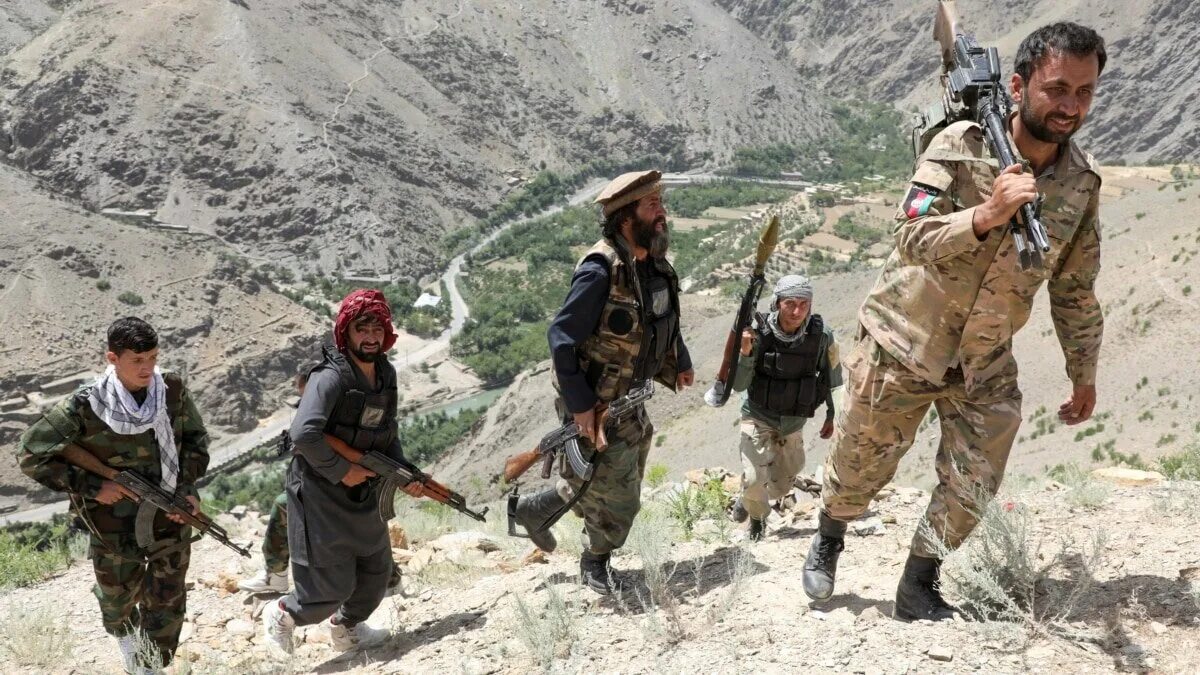 Захват таджиков. Афганистан талибы и моджахеды. Афганистан Талибан армия. Афганистан армия талибов.