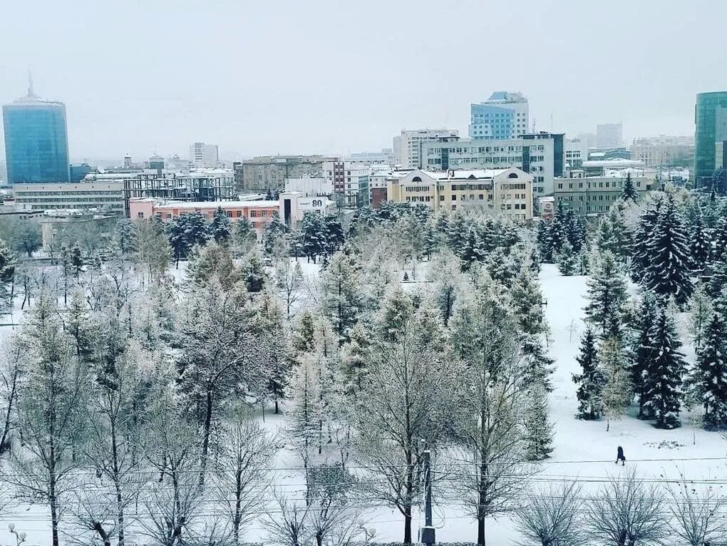 Зимний Челябинск. Челябинск зимой Ленинский. Челябинск зима 2022 парк. В городе в Челябинске зима. Улица добрая челябинск