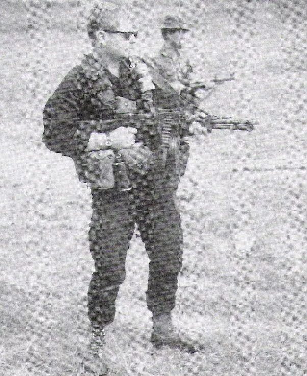 Менеджер рпд. Менеджер рпд. Менеджер рпд. Рпд укороченный вьетнам. Macv sog во вьетнаме.