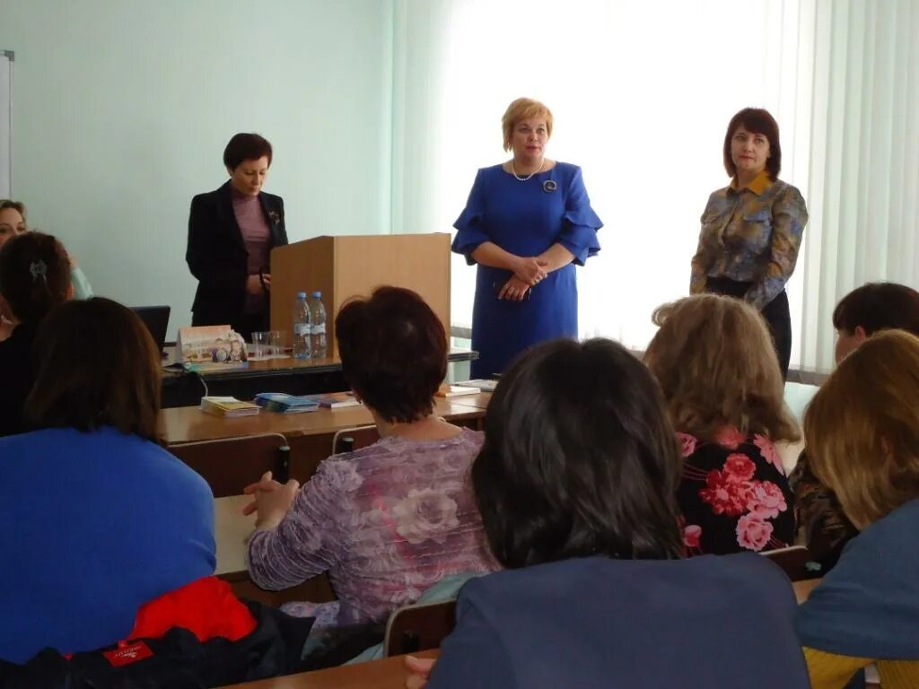 Соцзащита п ровеньки белгородская обл. Министерство социальной защиты и труда белгородской области логотип. Елена батанова белгород. Департамент социальной защиты белгородской. Елена батанова белгород.