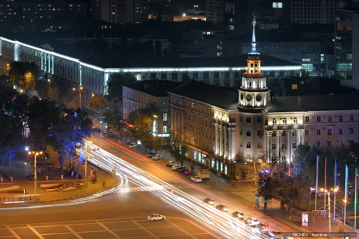 Вид с высоты гч воронеж. Улица проспект революции в воронеже. Воронеж где сейчас работает. Благовещенский собор воронеж осень. Воронеж где сейчас работает.