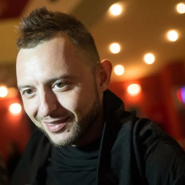 Солист звери рома. Группа звери солист. Группа звери солист. Группа звери солист. Роман витальевич билык.