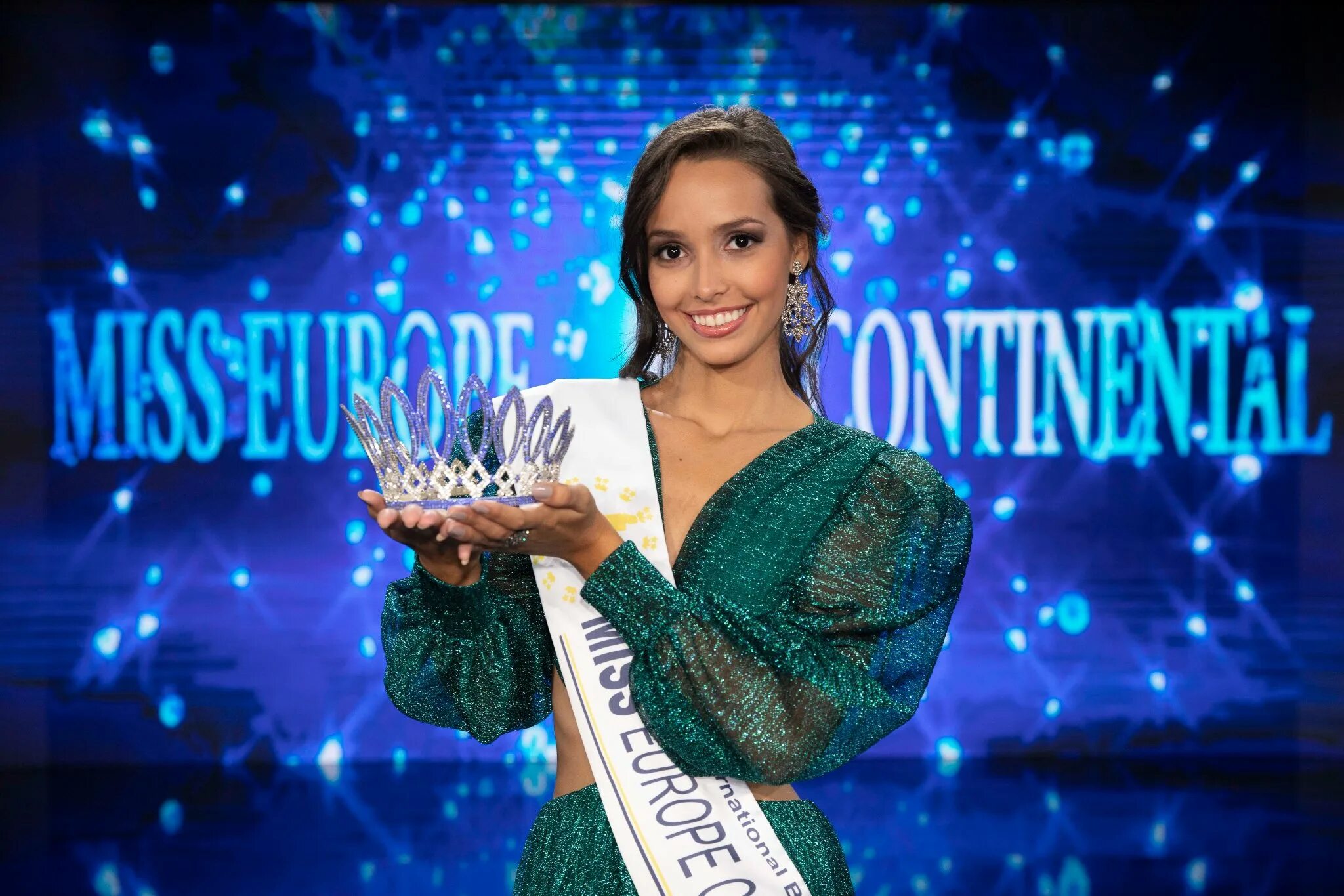 Miss Europe Continental 2022. Мисс Континенталь 2022. Мисс Европа Континенталь 2022 участницы. Miss 2022. Мисс европа 2024 второе место