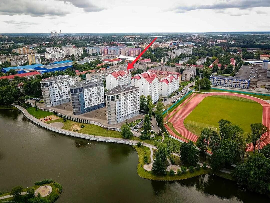 Калининград купить в центре. Южный парк Калининград. Ю́жный парк Калининград. Манхэттен парк Калининград. Калининград Южный парк памятник.