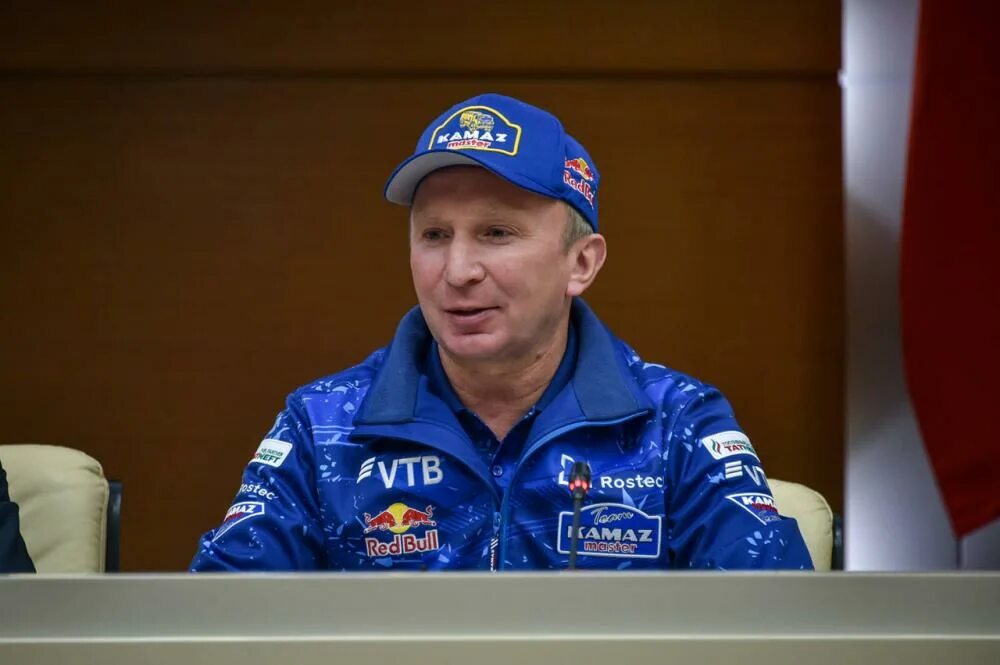 Чагин современник. Чагин гонщик камаз. Чагин современник. Чагин владимир геннадьевич. Владимир чагин.