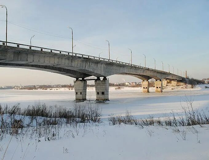 Восточный мост тверь. Восточный мост (через реку Волгу) в Твери. Восточный мост в Твери через Волгу. Староволжский мост в Твери.